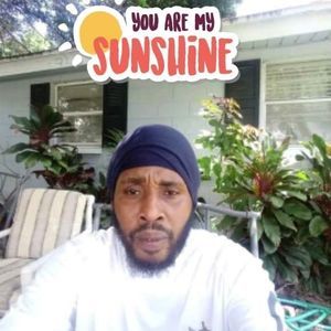 Meet your Posher, Derrick